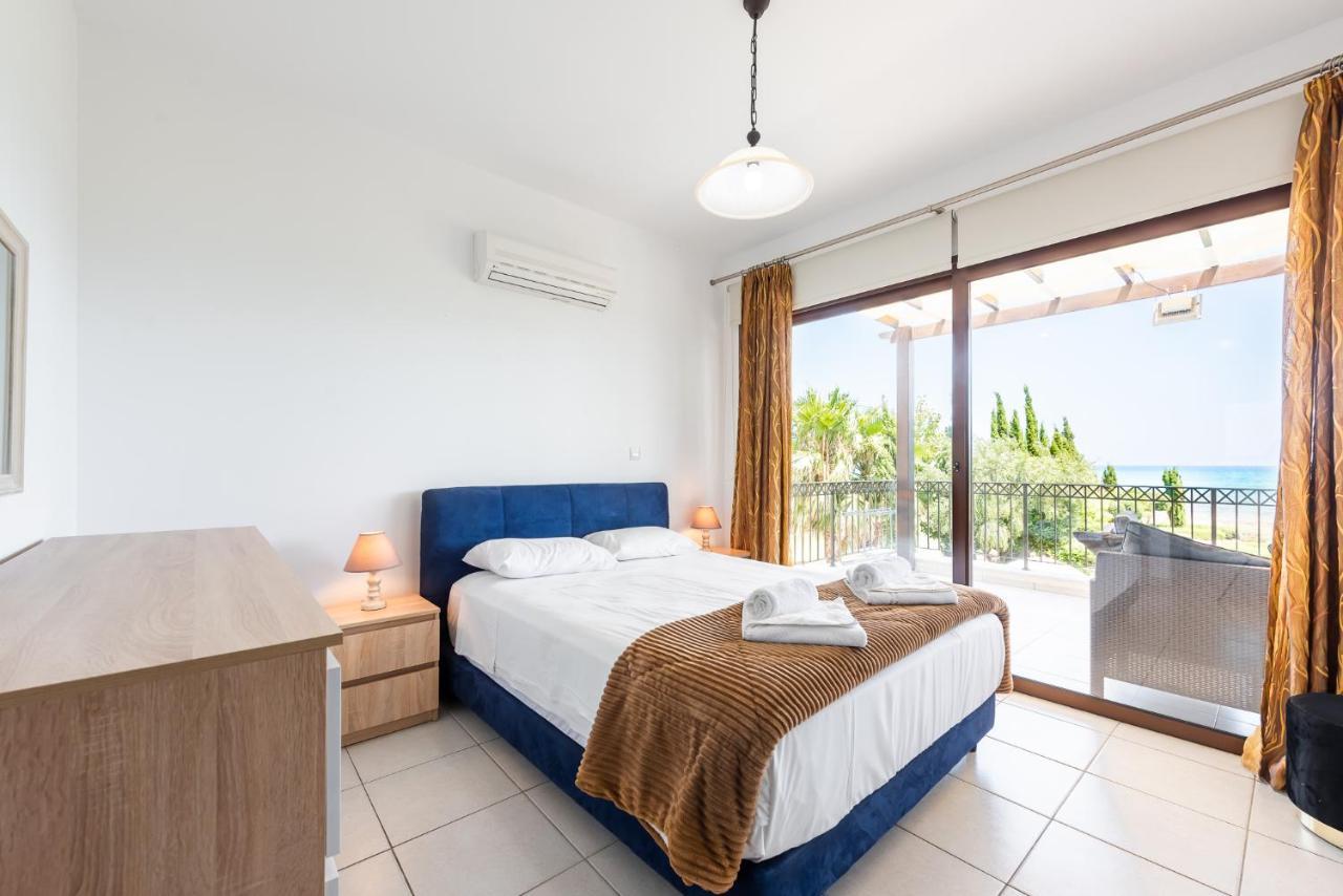 Sea Front Oceanus H3 By Ezoria Villas Ayia Napa Bagian luar foto